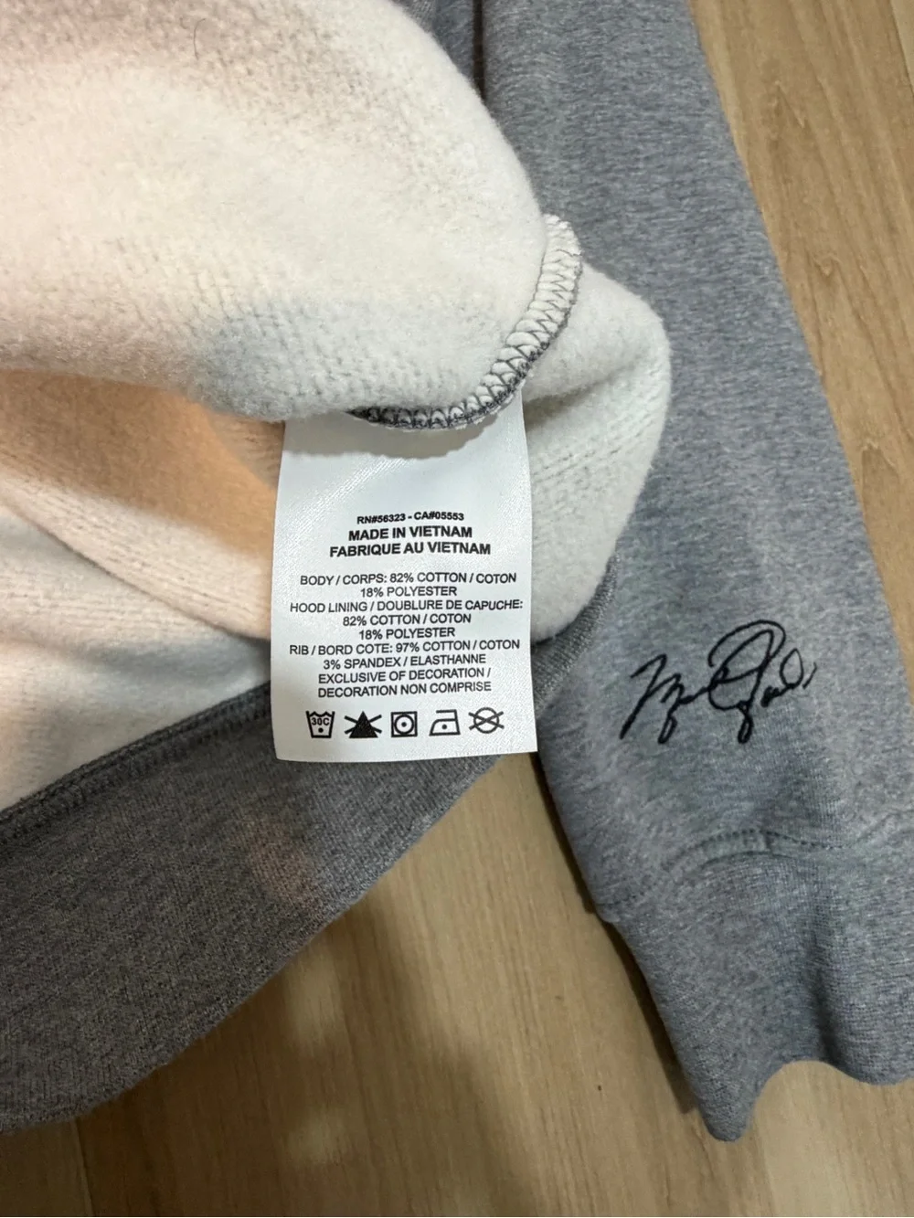 Jordan Essentials Fleece Pullover Hoodie—Size Large
